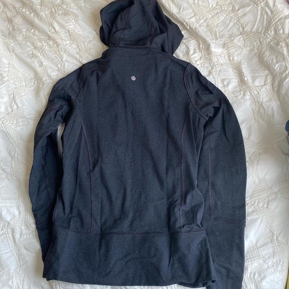 lululemon stride jacket - Picture 2 of 4
